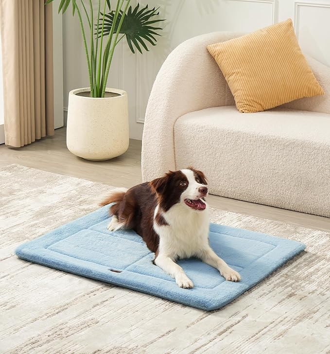 Made4Pets Dog Crate Pad Bed for Medium Large Dogs, Washable & Reversible, Anti-Slip Kennel Mat for Cozy Sleeping, Soft Fluffy Dog Bed for Indoor & Outdoor Use, 35"x23", Blue