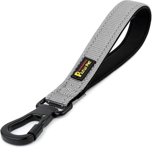 PLUTUS PET Short Dog Leash, Reflective Nylon Padded Handle, Strong Traffic Leash with Carabiner Clip, Perfect for Large or Medium Dogs (10”，Gray)
